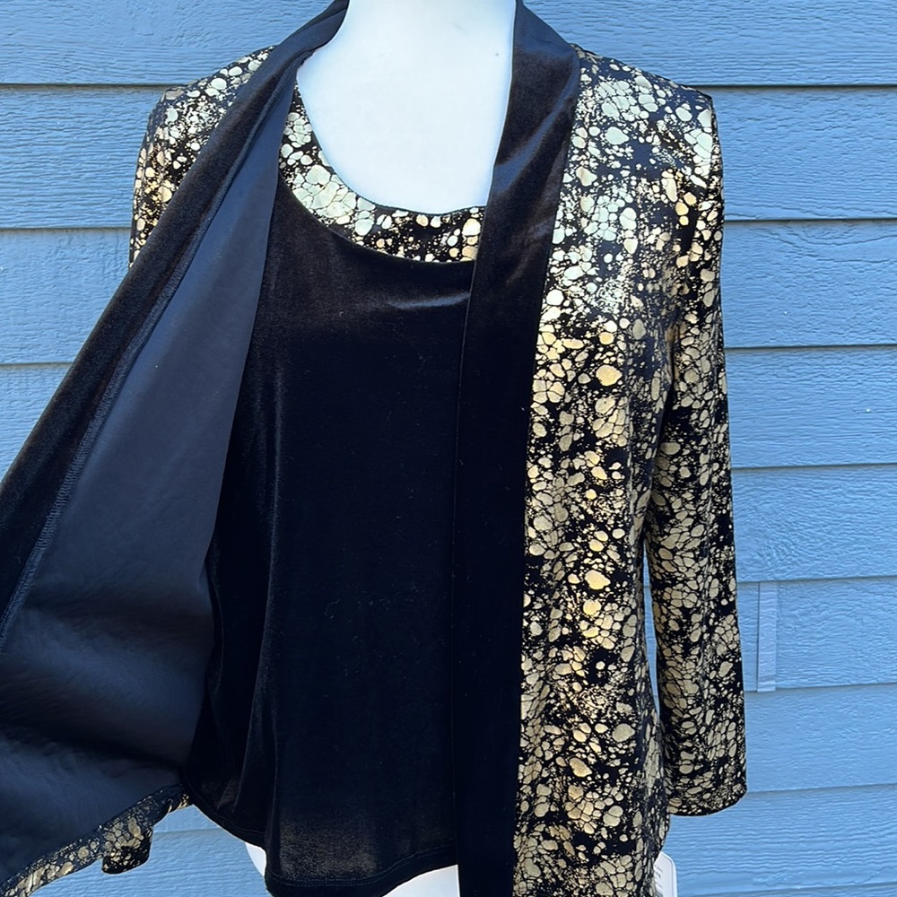 TanJay 2 in 1 Velvet Metallic Top